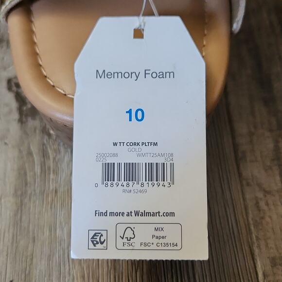 Gold Cork Platform Sandals Size 10 Strap Buckle Rivets 3" Heel Slip On Glamour - Picture 8 of 8